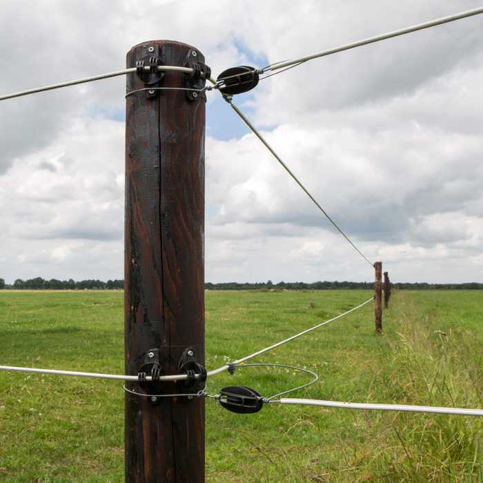 Isolateur de coin noir (5)