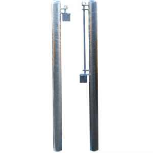 Photo de Paire de poteaux à fixation cadenassable  Ø 102 mm - Hauteur 1,72 m