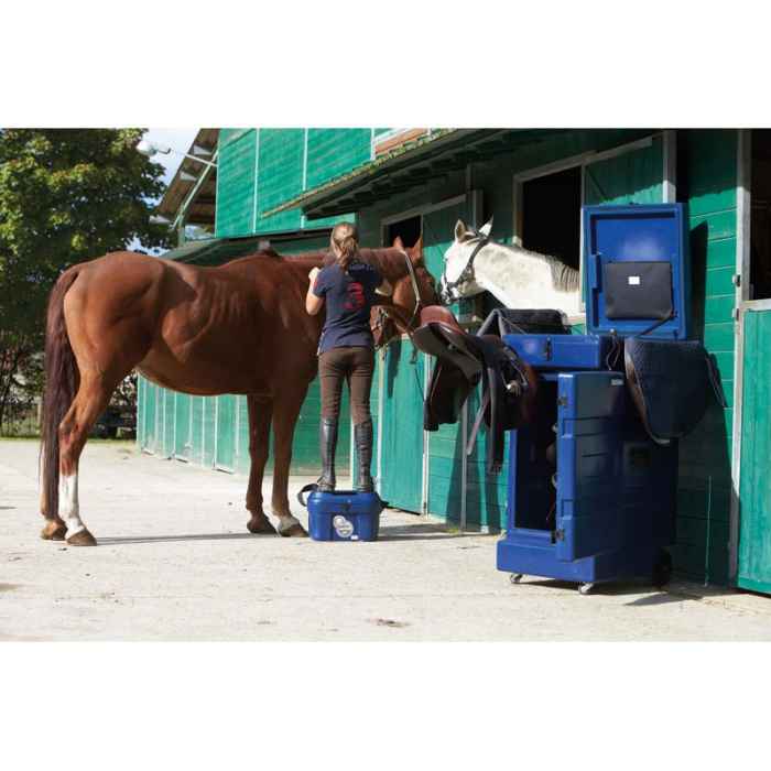 Malle roulante pour chevaux de selle verte 